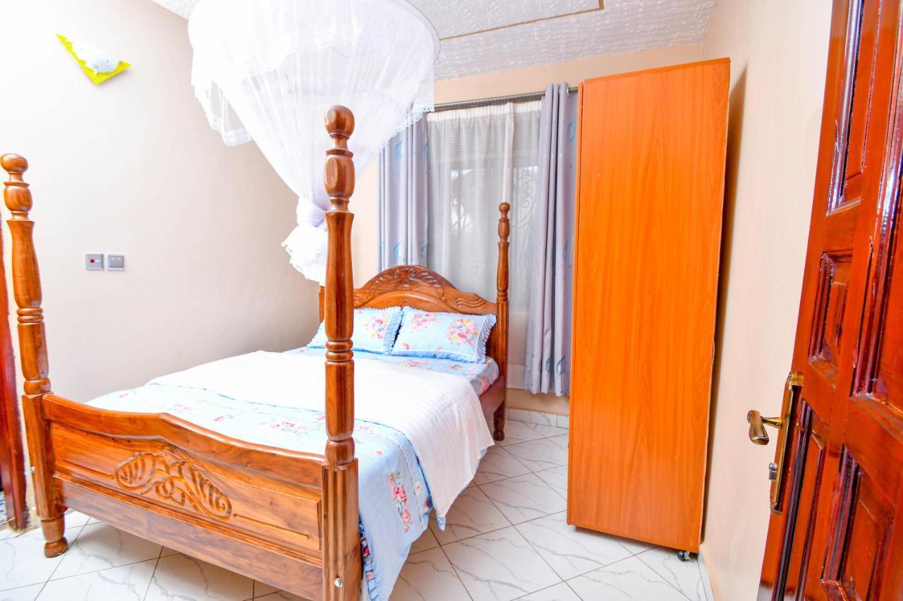 Peace Of Mind Suites Entebbe Eksteriør bilde