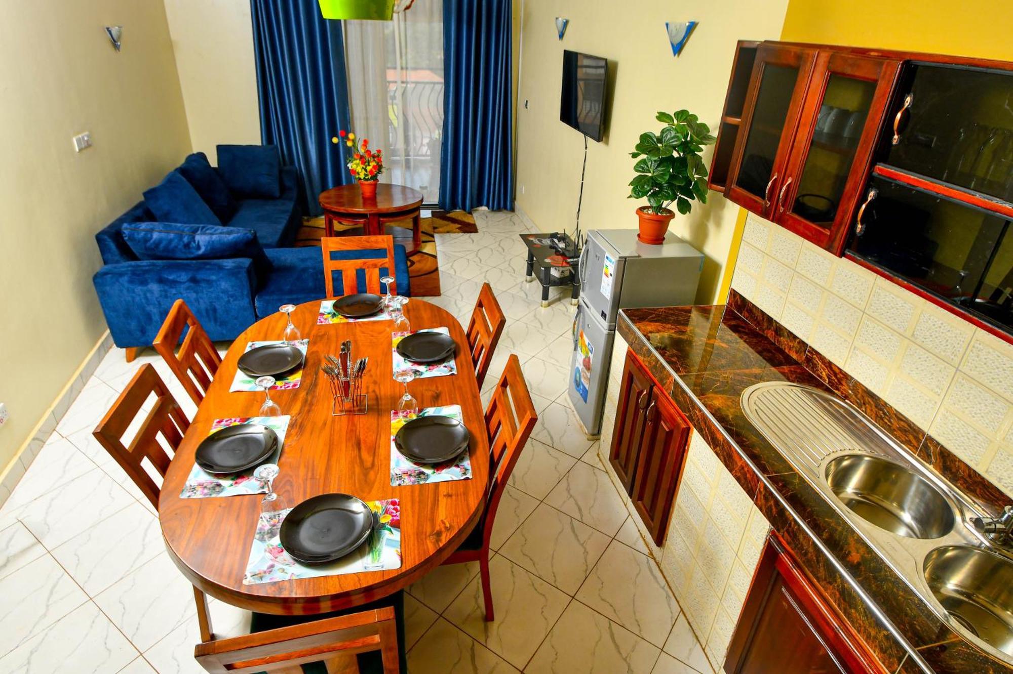 Peace Of Mind Suites Entebbe Eksteriør bilde